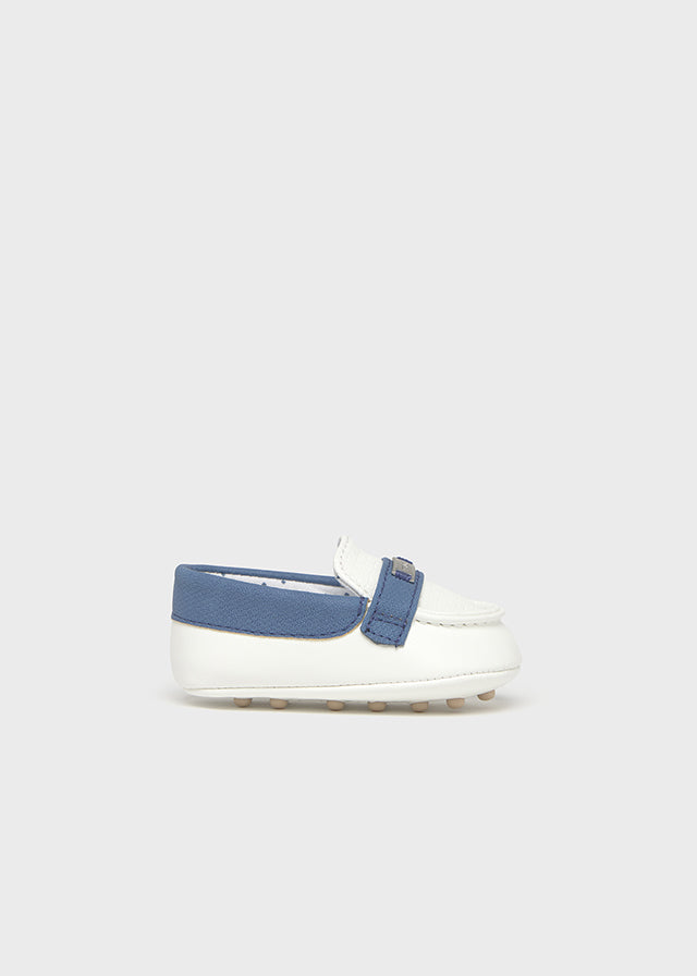 Mocassino neonato
