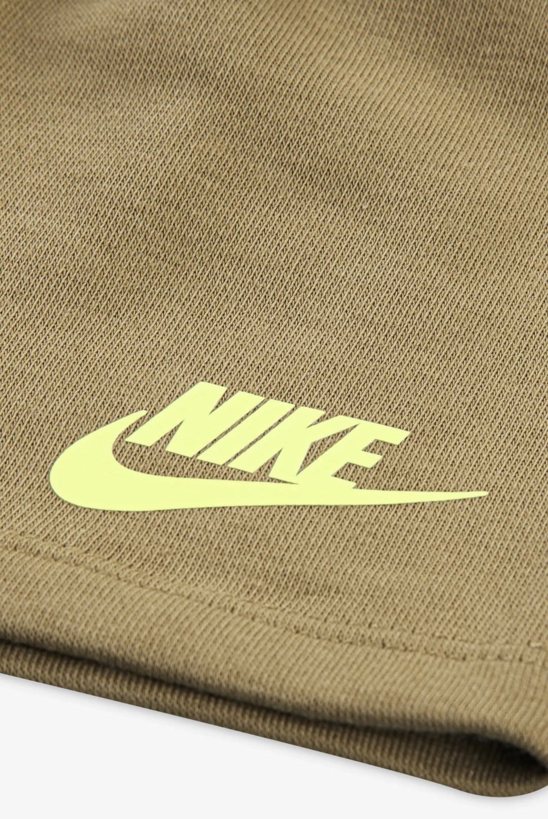 Completo 2 pezzi pantalone e t-shirt beige bambino nike