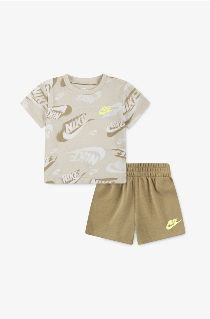 Completo 2 pezzi pantalone e t-shirt beige bambino nike