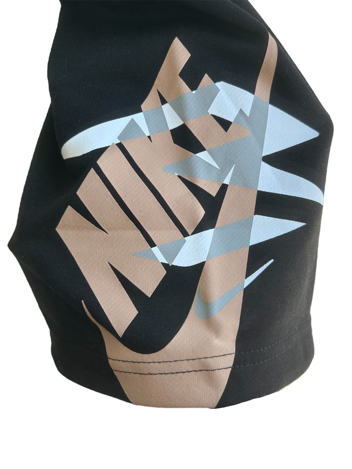 Completo maglietta maniche corte e pantaloncino con grafica ragazzo