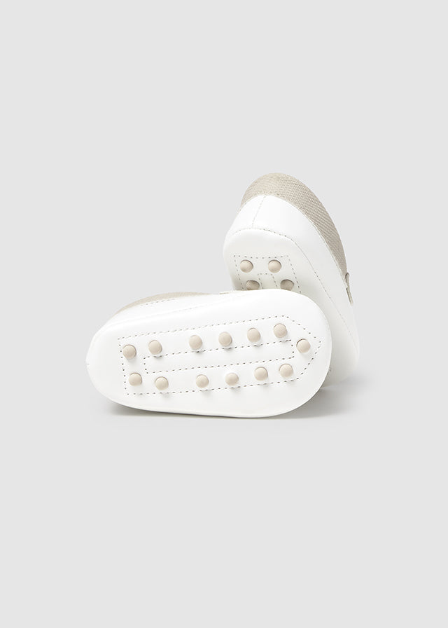 Mocassino neonato