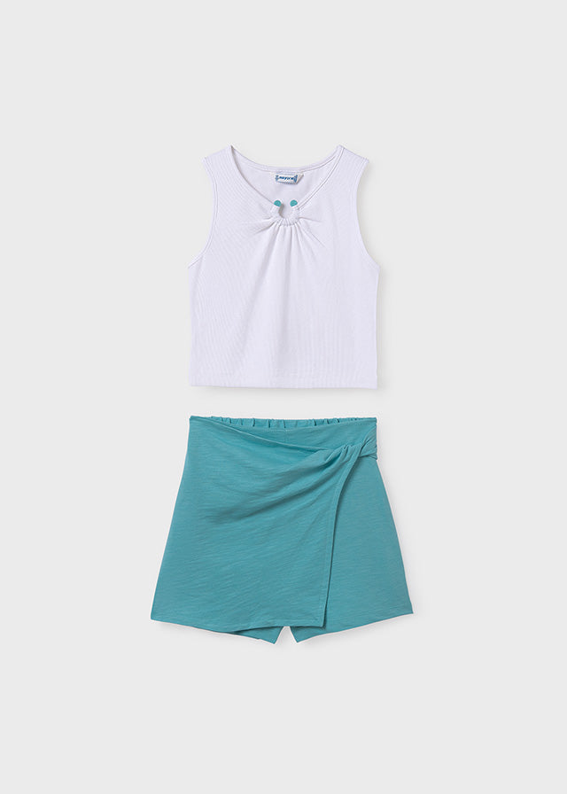 Girl's skirt, trousers and t-shirt set
