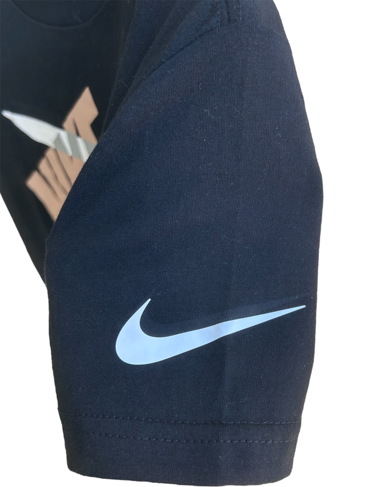 Completo maglietta maniche corte e pantaloncino con grafica ragazzo