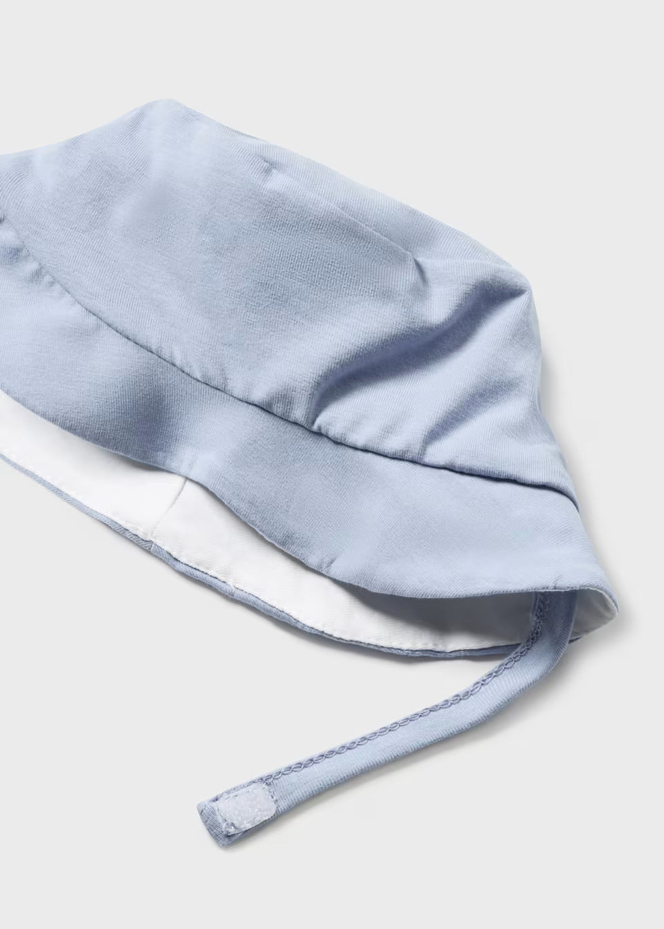 Pagliaccetto finta salopette con cappello cotone neonato
