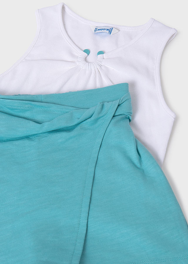 Girl's skirt, trousers and t-shirt set