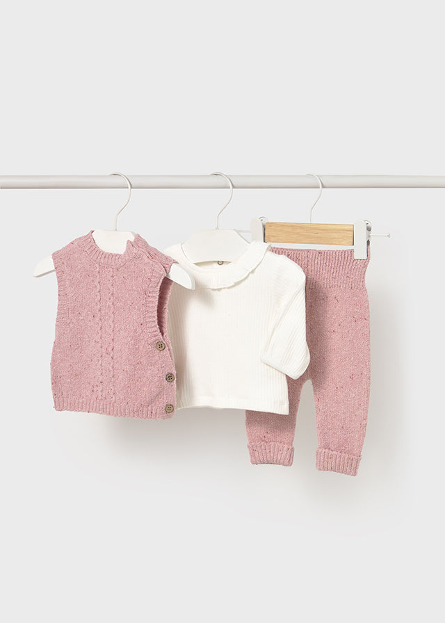 Completo con gilet neonata Mayoral