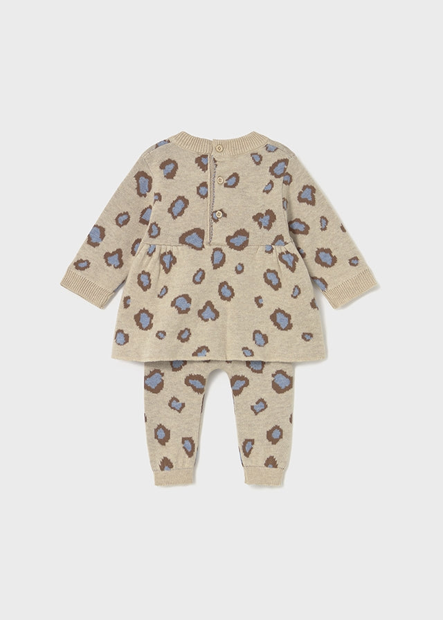 Completo pantalone e maglione stampato neonata Mayoral
