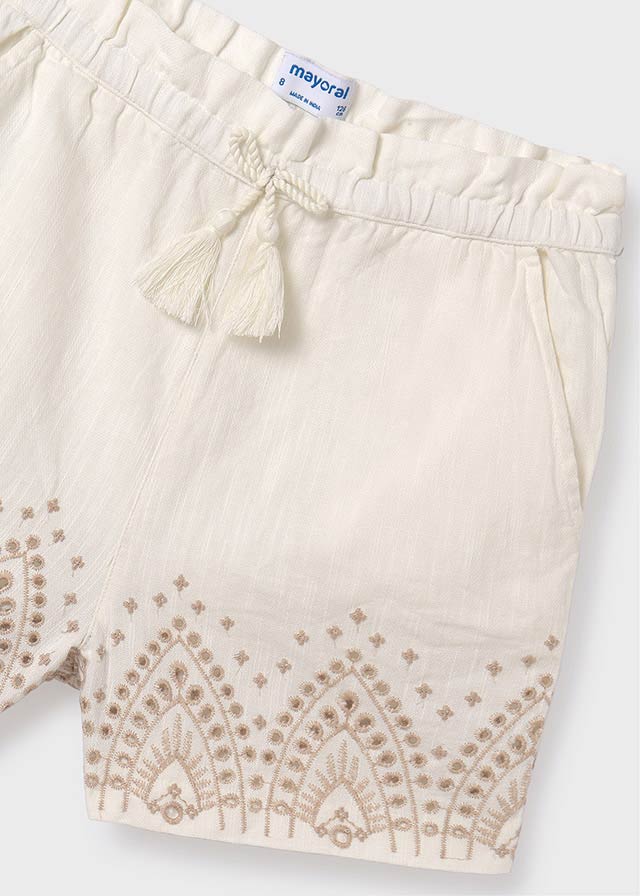 Girl's embroidered shorts