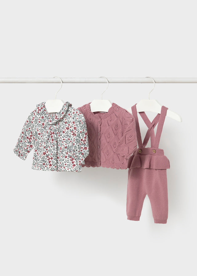 Completo tre pezzi in tricot neonata Mayoral