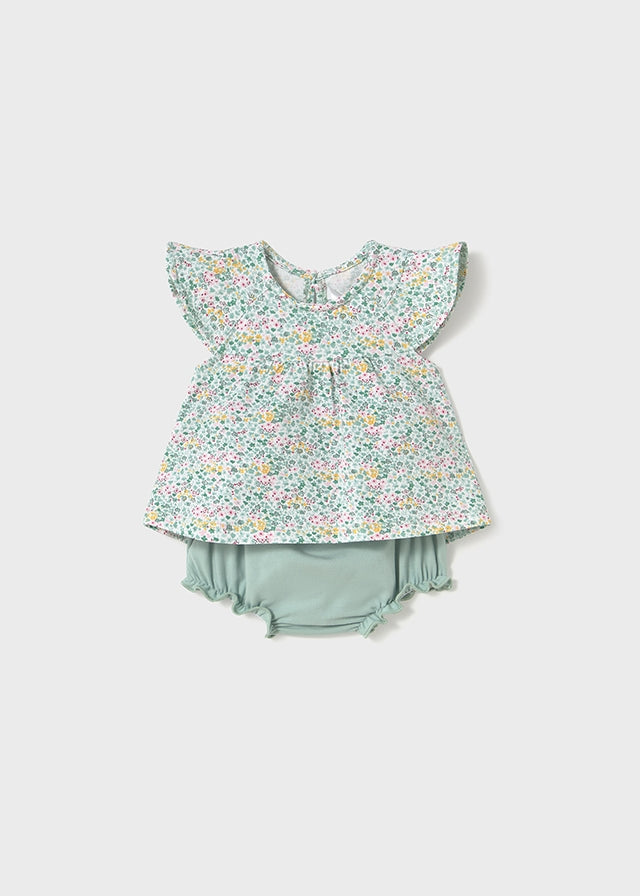 Completo maglietta e pantaloncino neonata Mayoral
