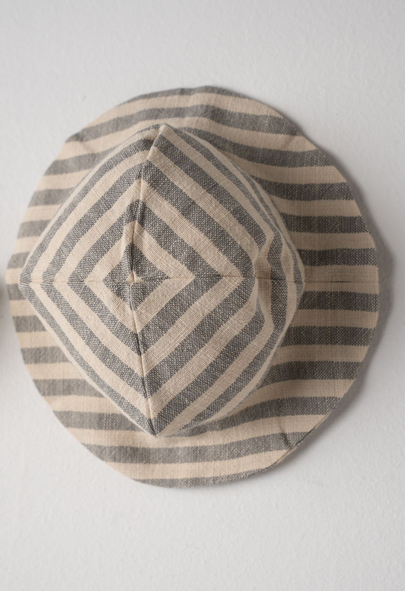 Completo 3 pezzi con cappello a righe baby boy Hashtag