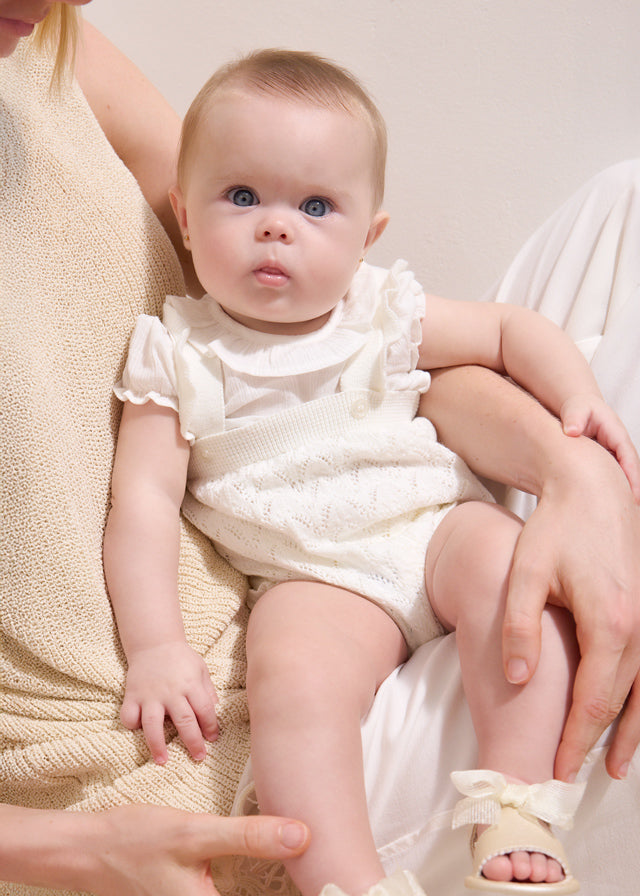 Completo con salopette in tricot neonata Mayoral