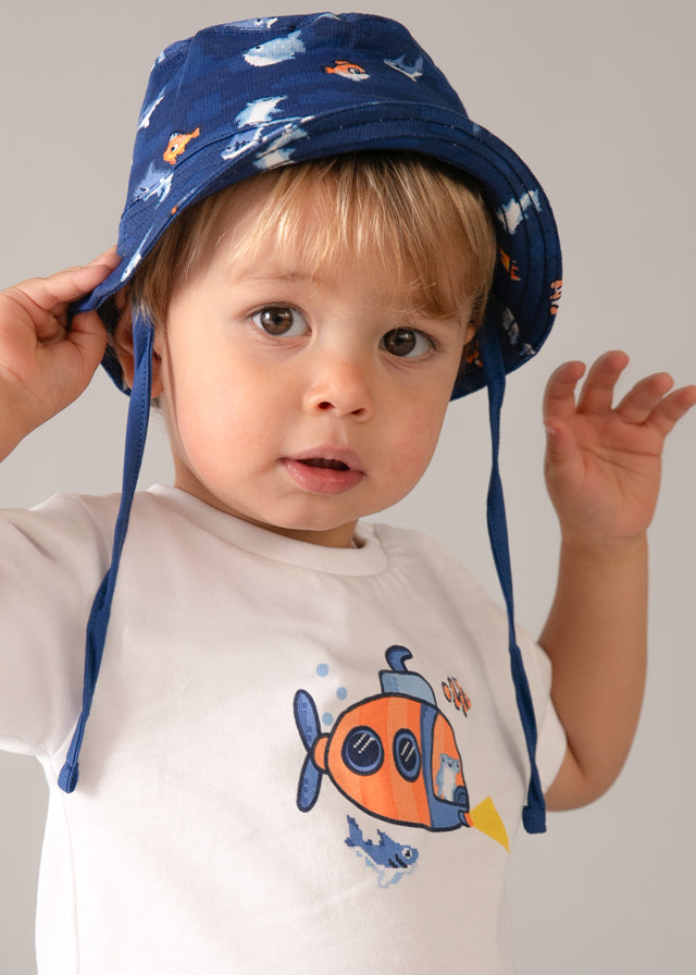 Completo due pezzi con cappello baby boy Mayoral