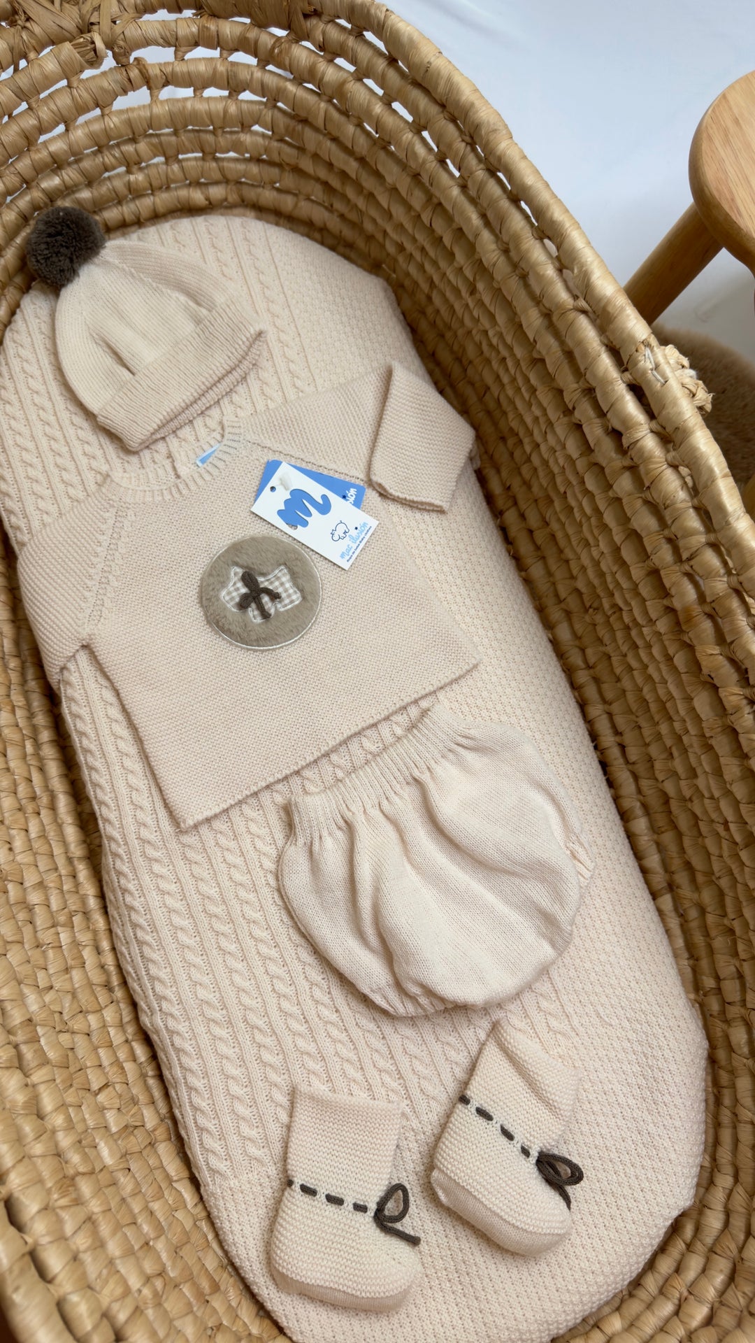 Completo 4 pezzi con culotte e cappello Mac Ilusion