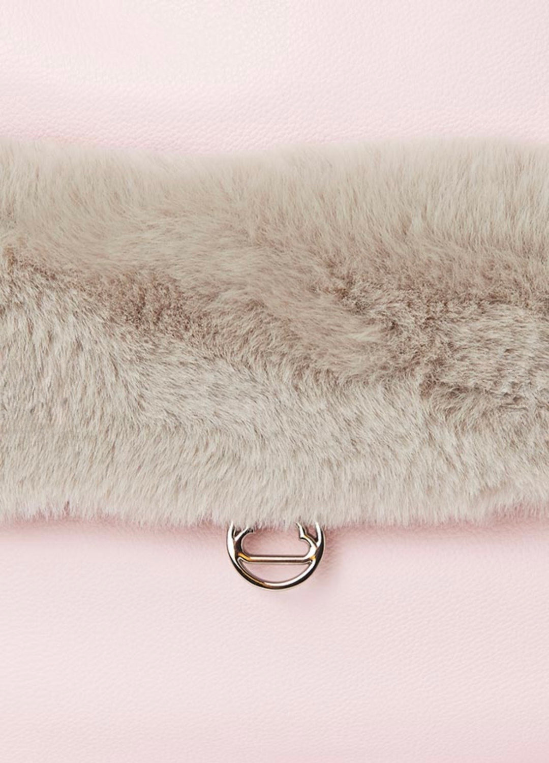 Borsone maternità con pelliccia rimovibile Mayoral