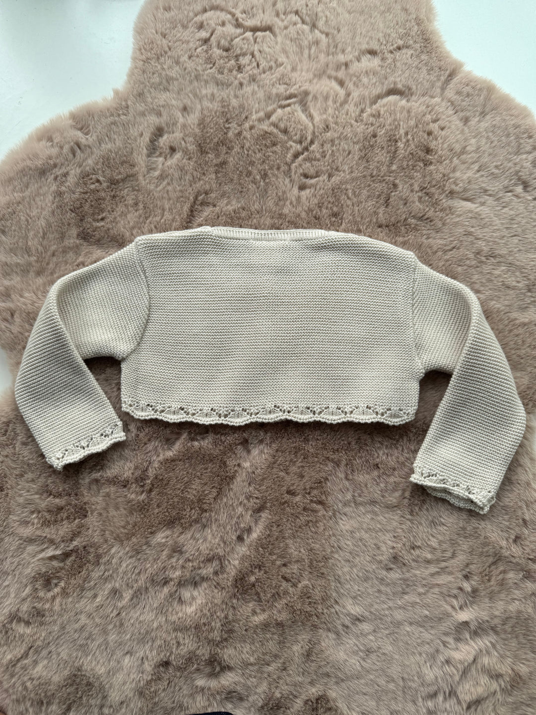 Cardigan beige in filo  Valentina Bebès