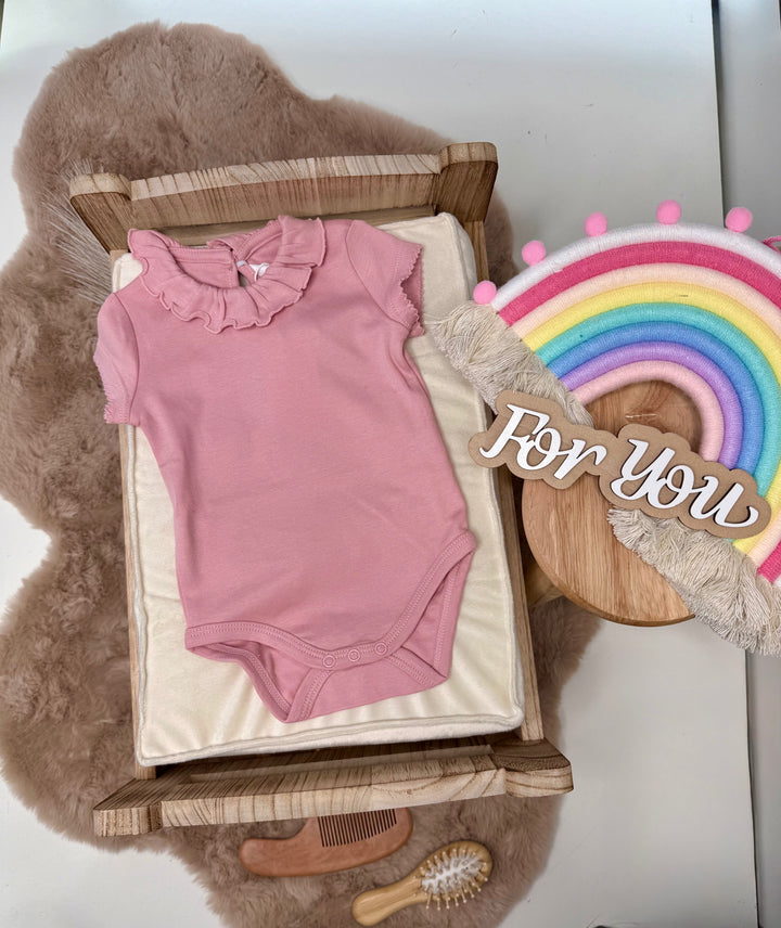Completo body e pantaloncino neonata Mayoral