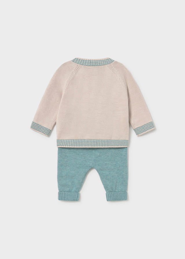 Completo due pezzi in tricot neonato Mayoral