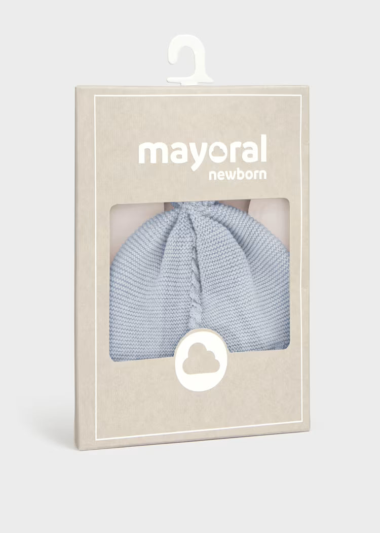 Cappello in tricot con trecce neonato Mayoral