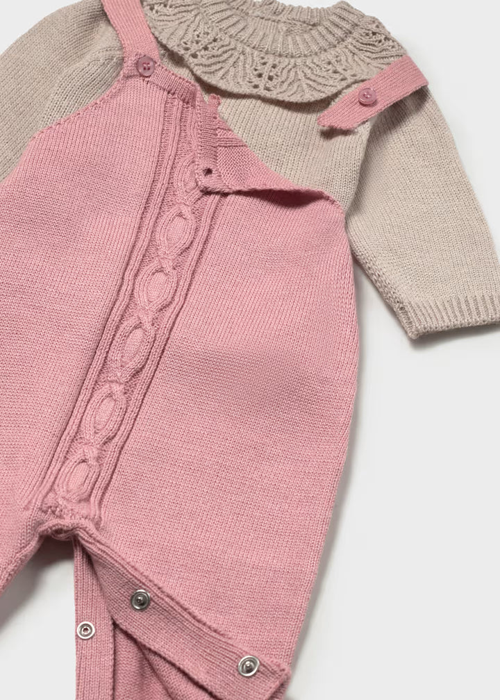 Completo con salopette e maglione neonata Mayoral