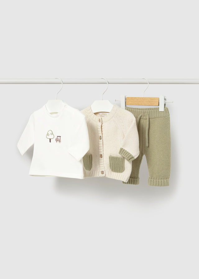 Completo tre pezzi in tricot neonato Mayoral
