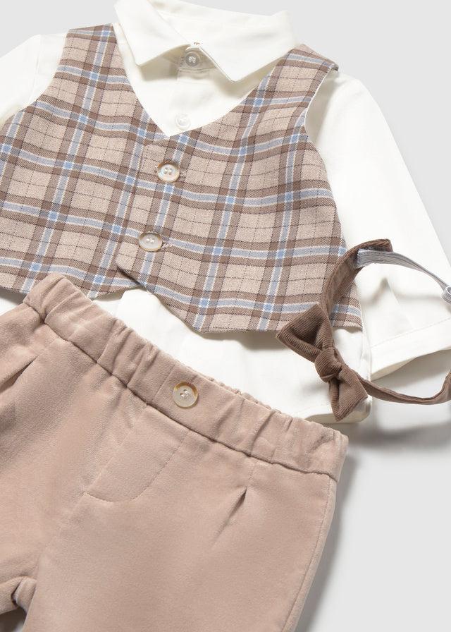 Completo elegante con papillon neonato Mayoral