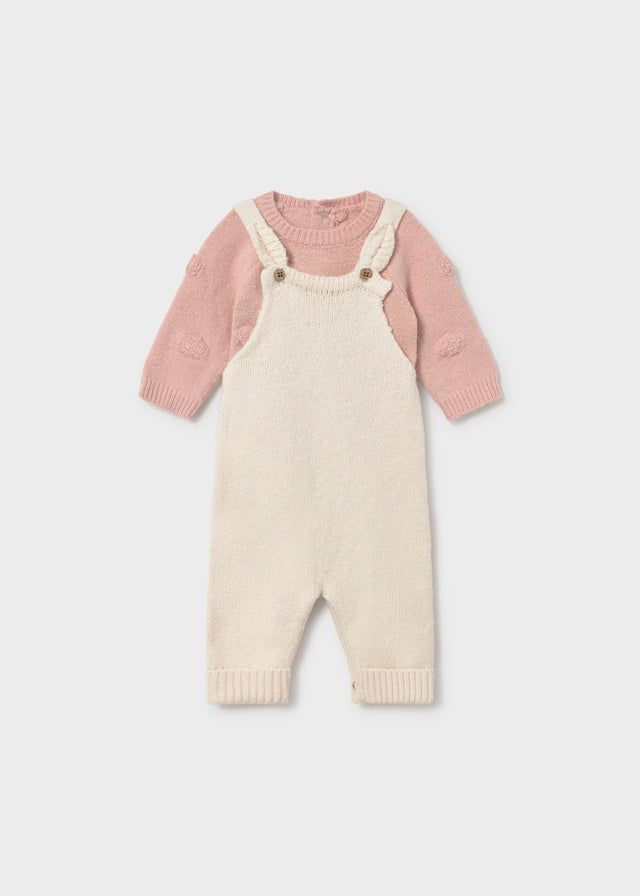 Completo con salopette e maglione neonata Mayoral