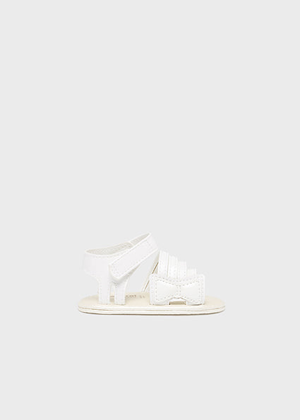 Sandals with velcro baby girl
