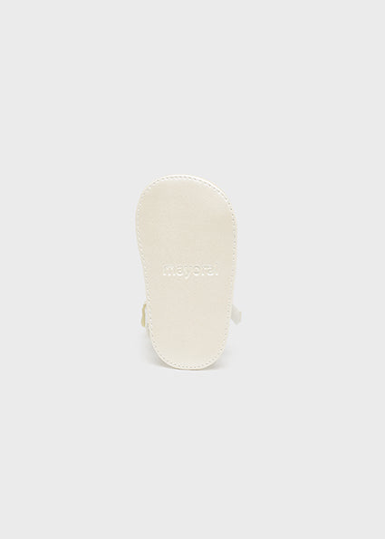 Sandals with velcro baby girl